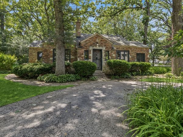1777 S Shore Drive , Lakewood, IL 60014