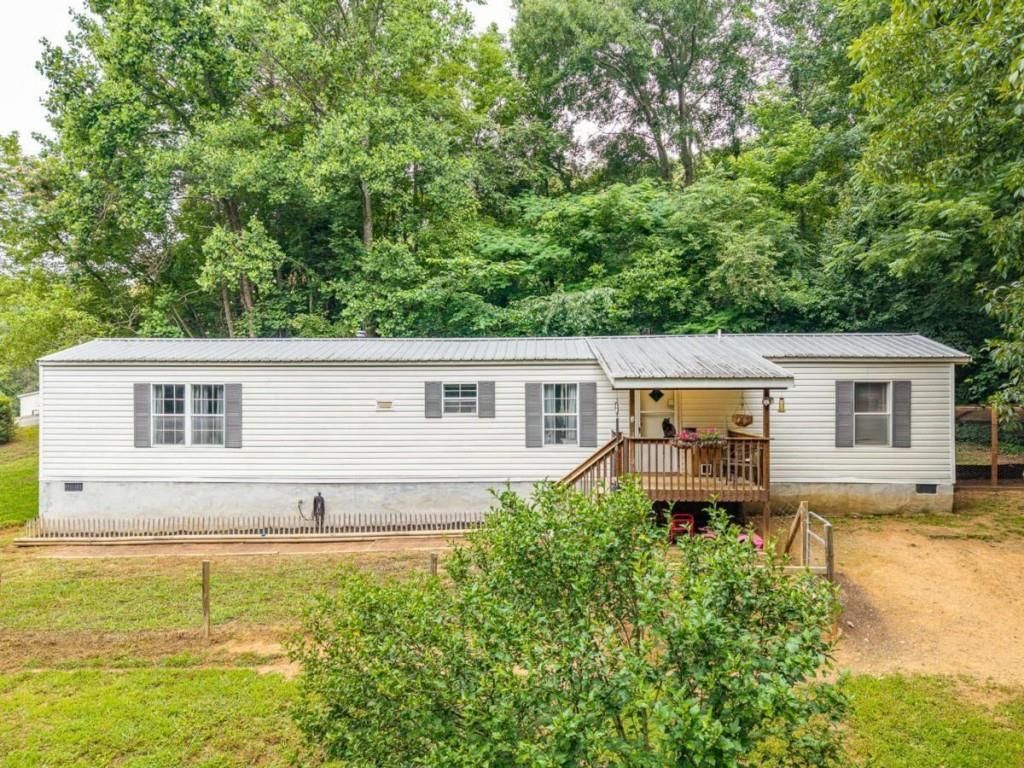 4308 SE Scott Brown Road, Fairmount, GA 30139 Main Photo