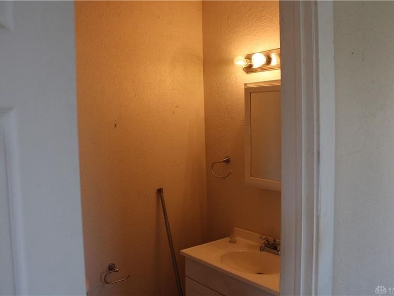 312 E Washington Street, New Madison, OH 45346 Photo 22