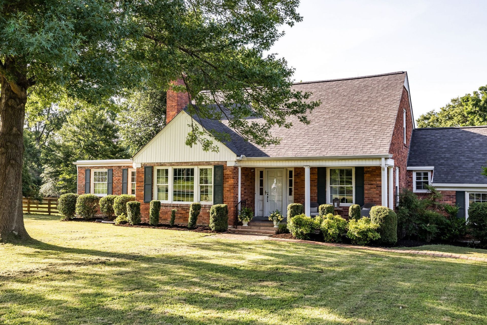 1319 Kenwood Dr, Nashville, TN 37216 Main Photo