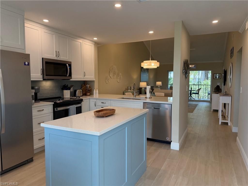 3002 Sandpiper Bay Cir, Unit A306, Naples, FL 34112 Photo
