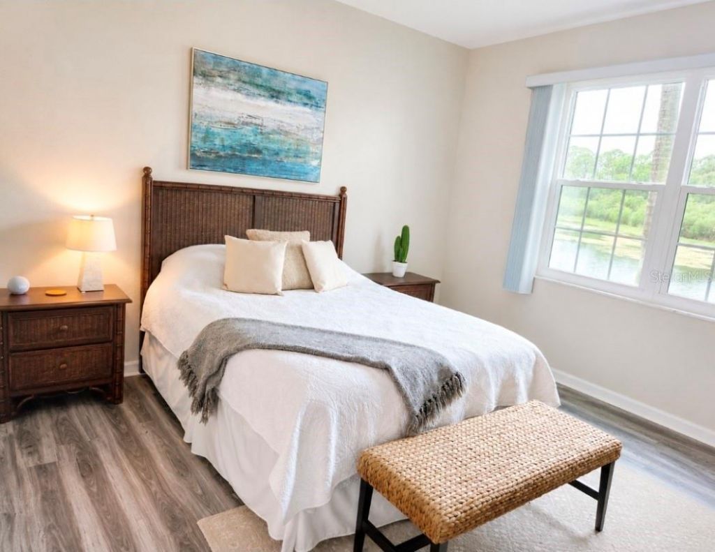 8360 Wingate Drive, Unit 811, Sarasota, FL 34238 Photo