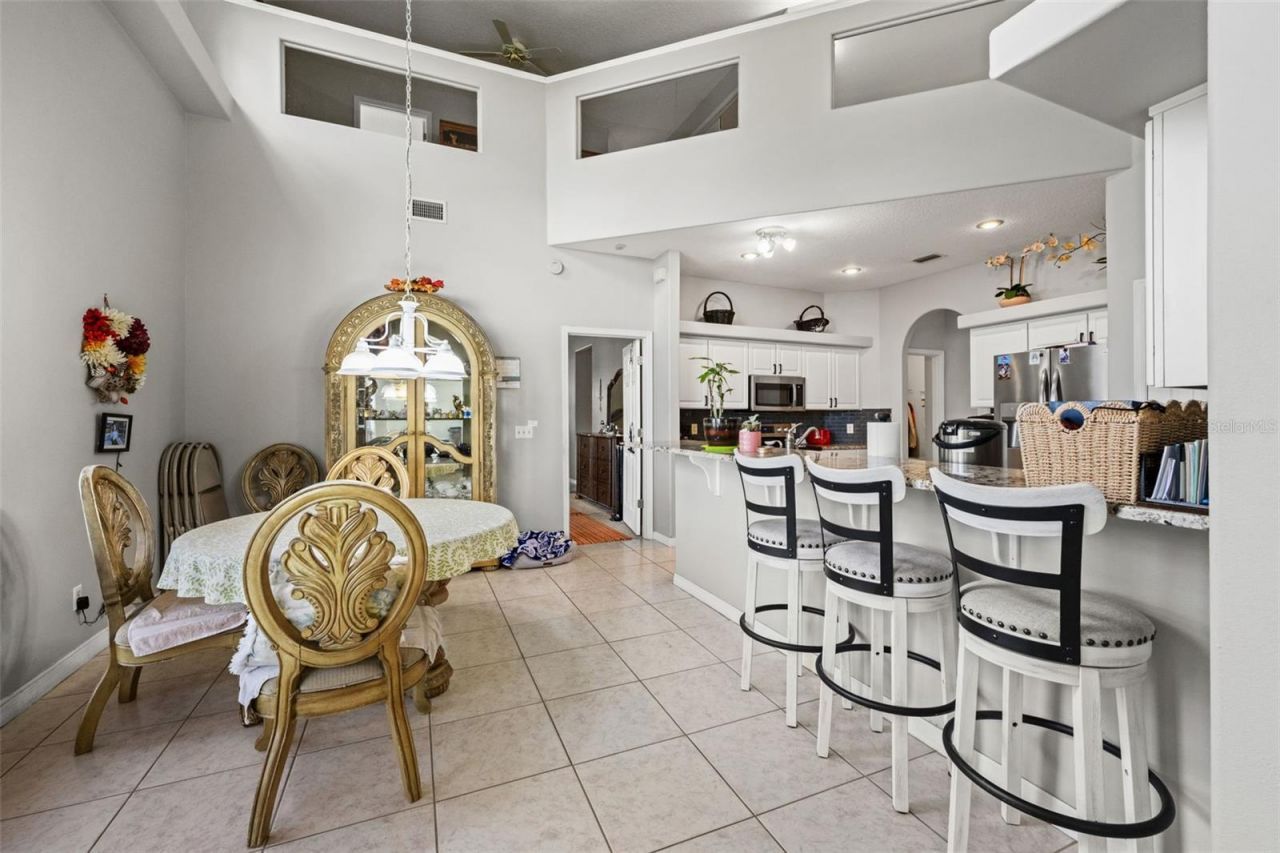 12932 Lakeshore Drive, Clermont, FL 34711 Photo