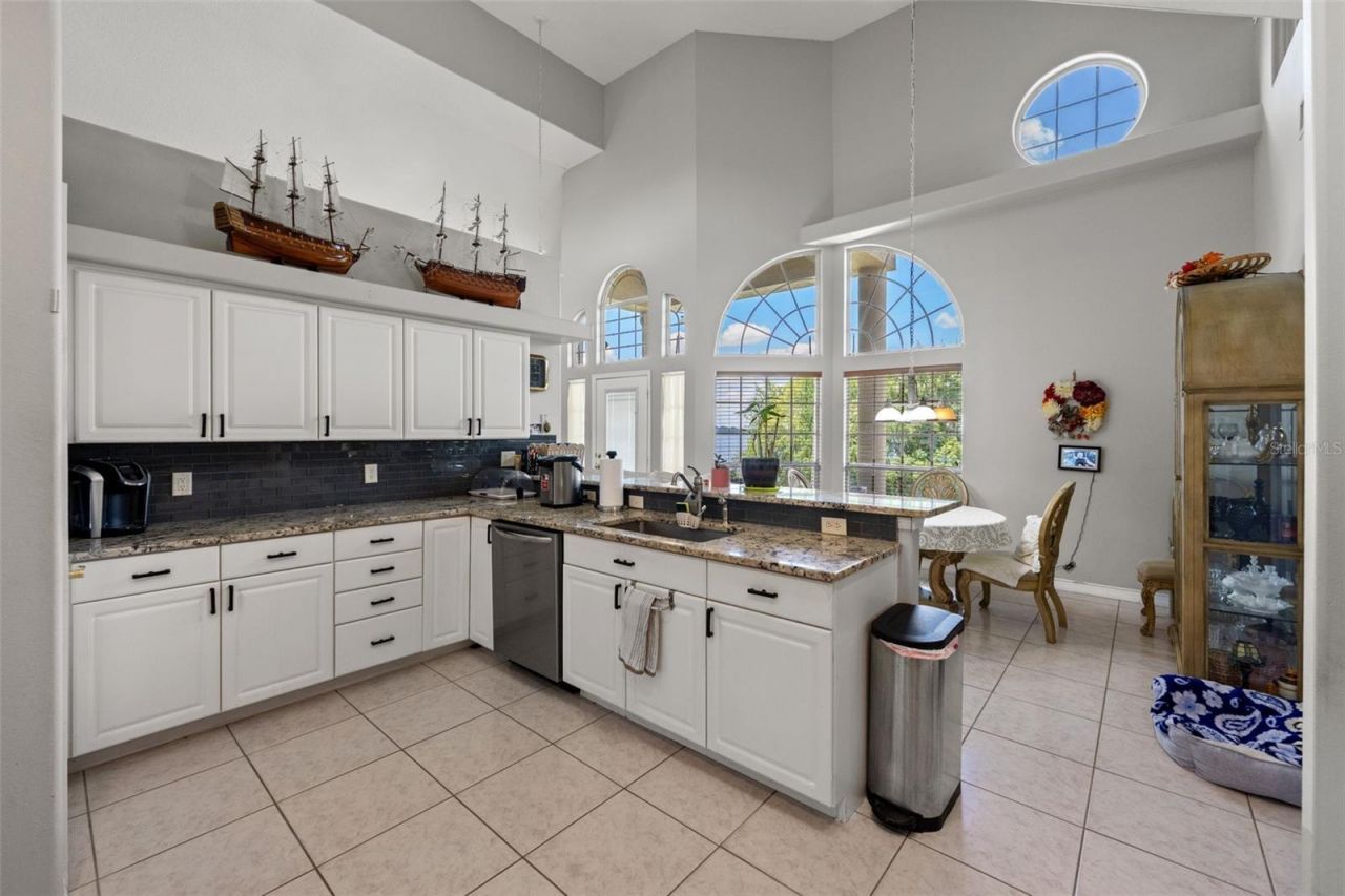 12932 Lakeshore Drive, Clermont, FL 34711 Photo