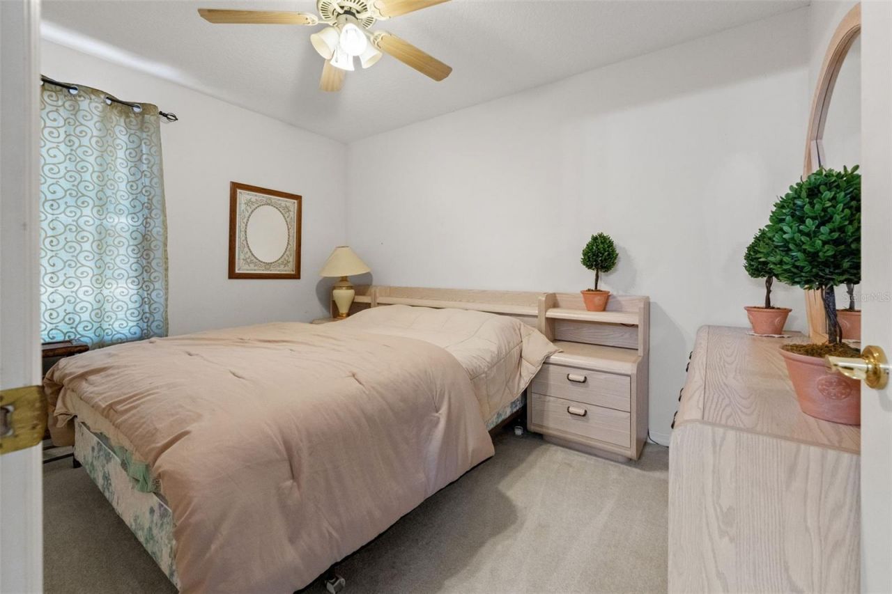 12932 Lakeshore Drive, Clermont, FL 34711 Photo