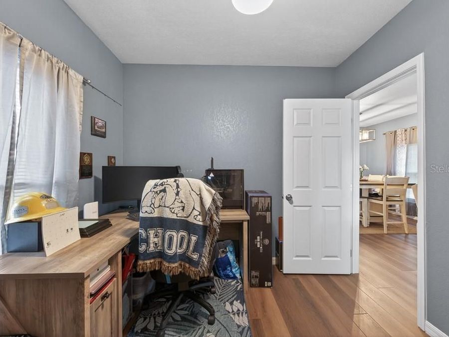 Property Image 28
