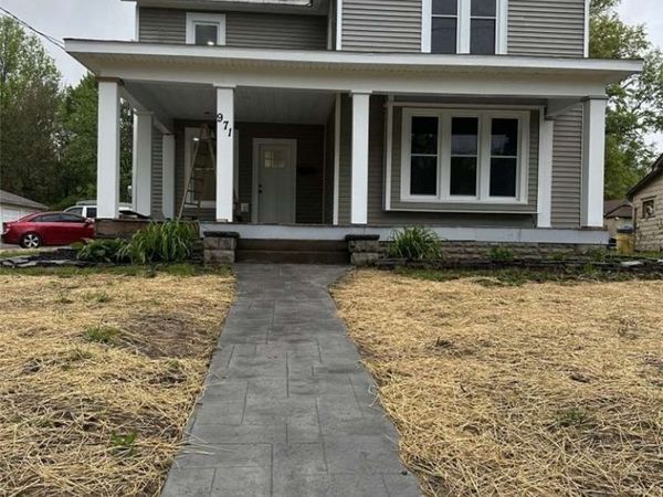 971 New Garden Avenue, Salem, OH 44460