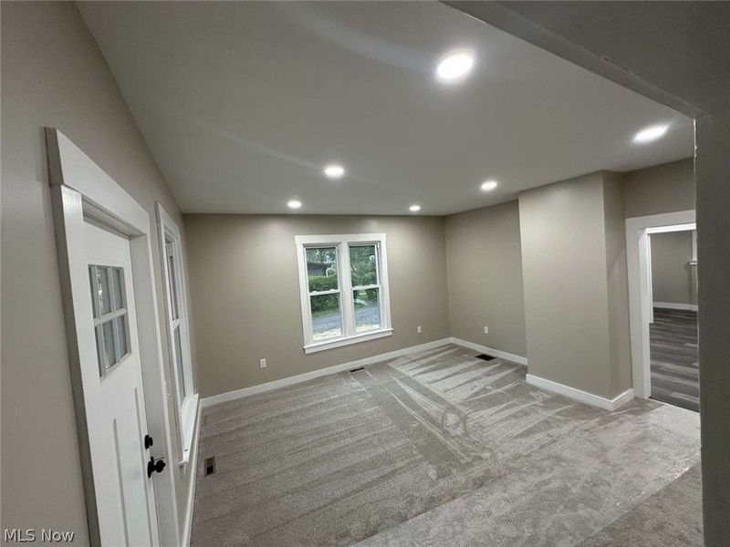 971 New Garden Avenue, Salem, OH 44460 Photo 18