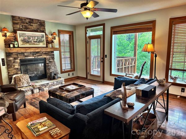 222 Creekside Way , Unit D201, Burnsville, NC 28714