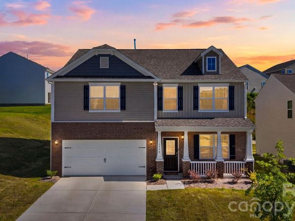 3976 Ashton Drive NW, Conover, NC 28613