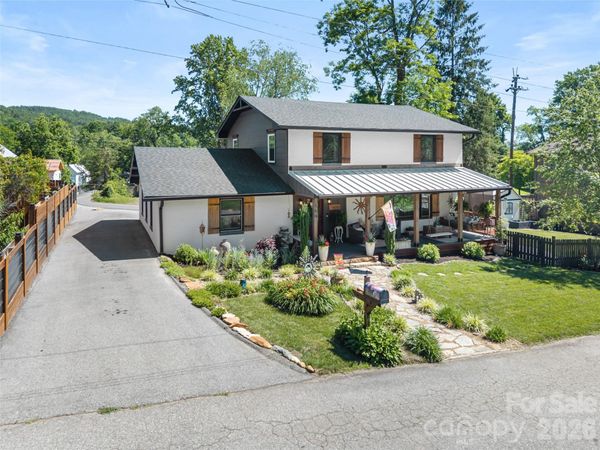 154 White Oak Lane, Brevard, NC 28712