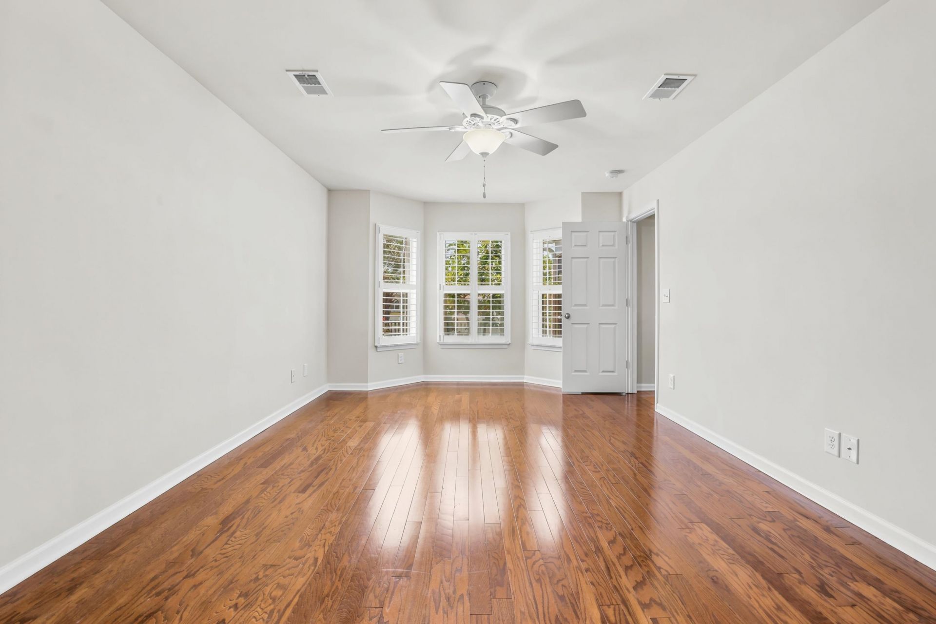 812 Sweeney Dr. Photo 18