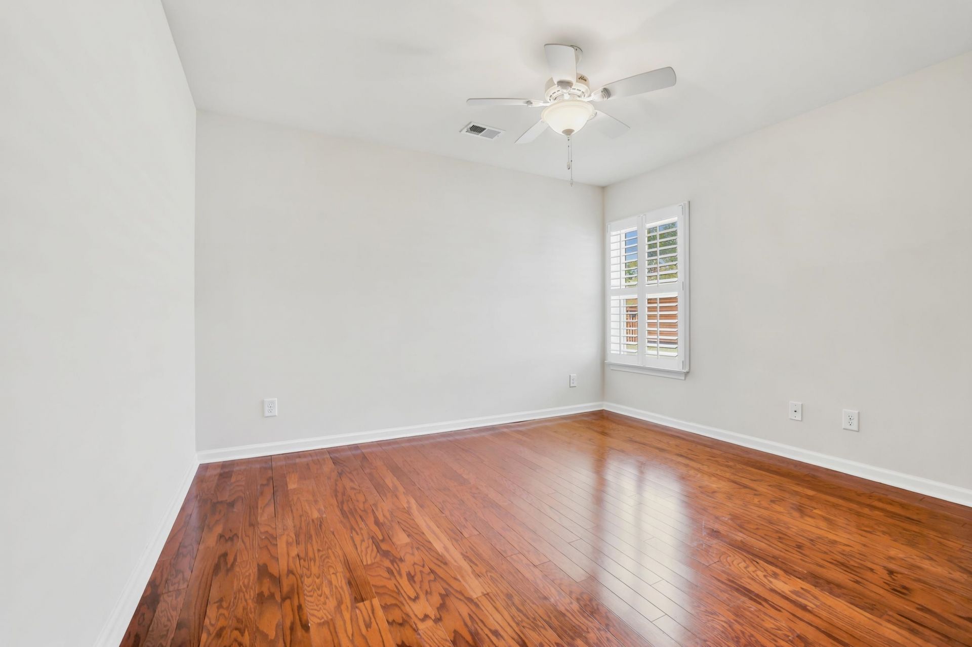 812 Sweeney Dr. Photo 25