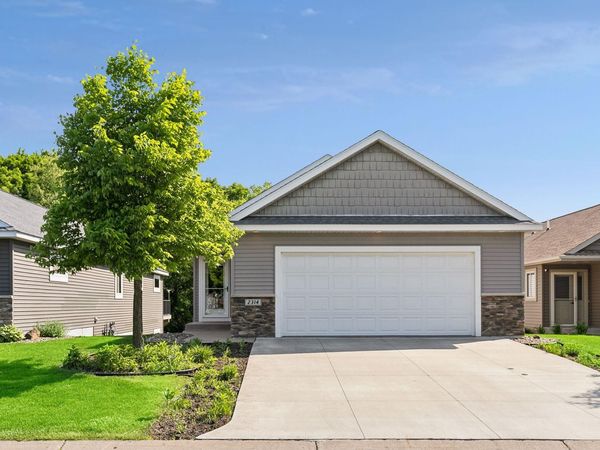 2314 Rangeview Lane, River Falls, WI 54022