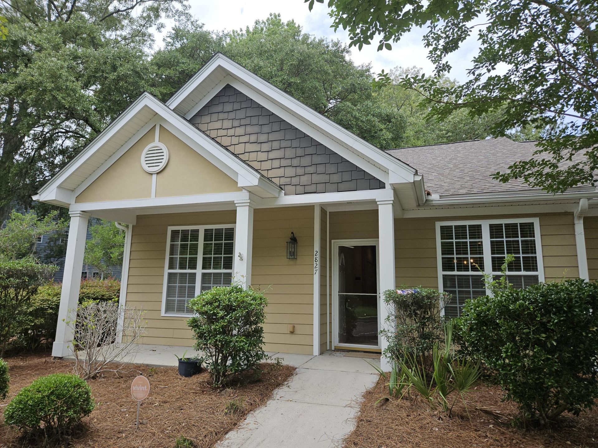 2827 Sweetleaf Lane Photo 1