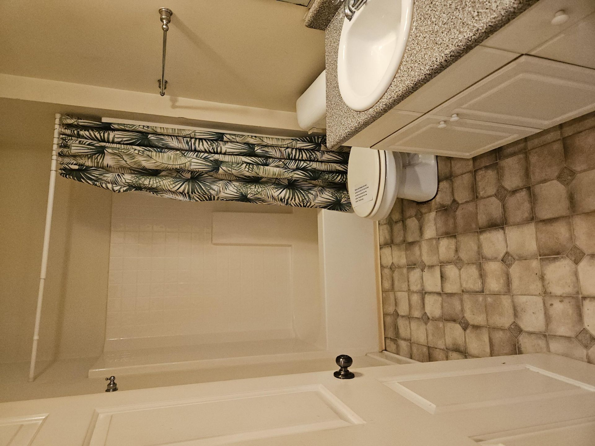 2827 Sweetleaf Lane Photo 7