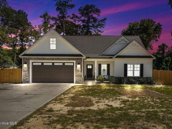 3097 Banks School Road, Kinston, NC 28504