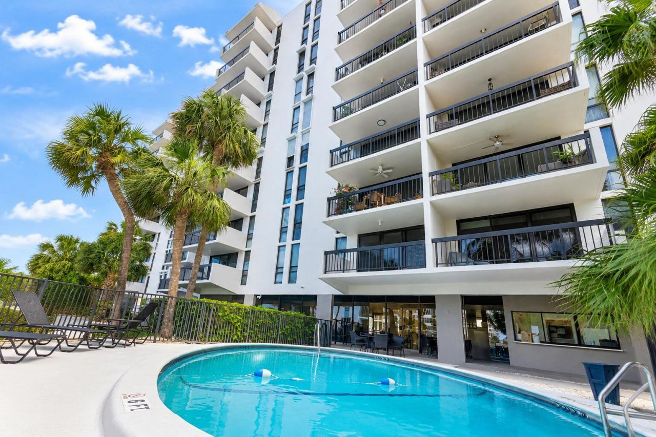 4800 Bayview, Unit 306, Fort Lauderdale, FL 33308 Photo