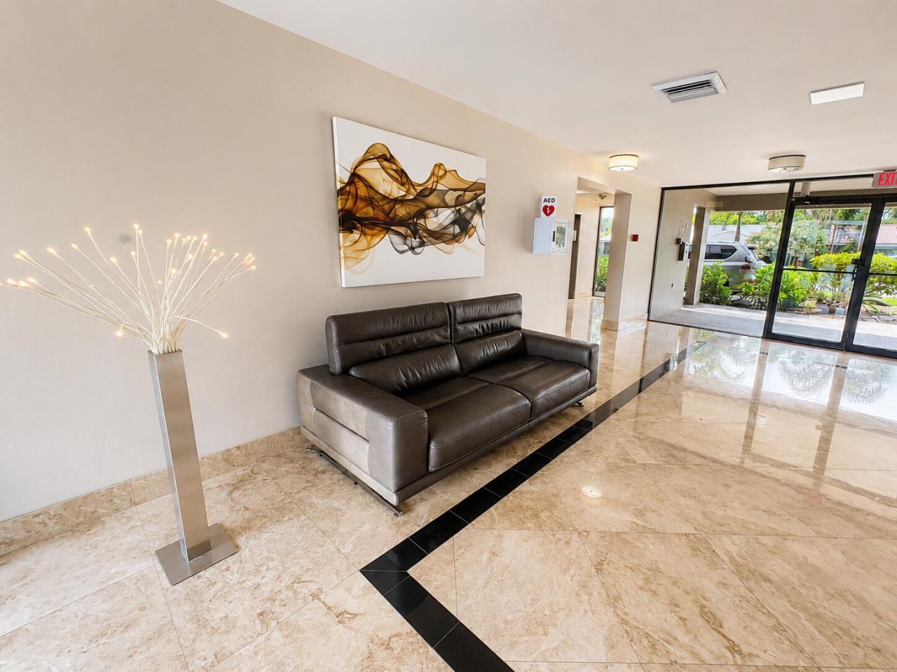 4800 Bayview, Unit 306, Fort Lauderdale, FL 33308 Photo