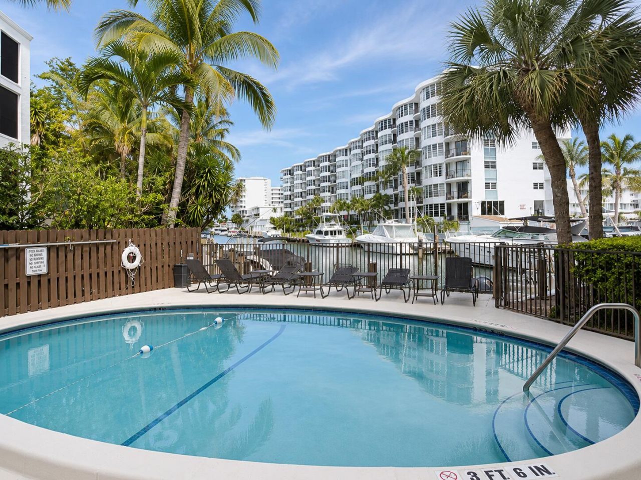 4800 Bayview, Unit 306, Fort Lauderdale, FL 33308 Photo