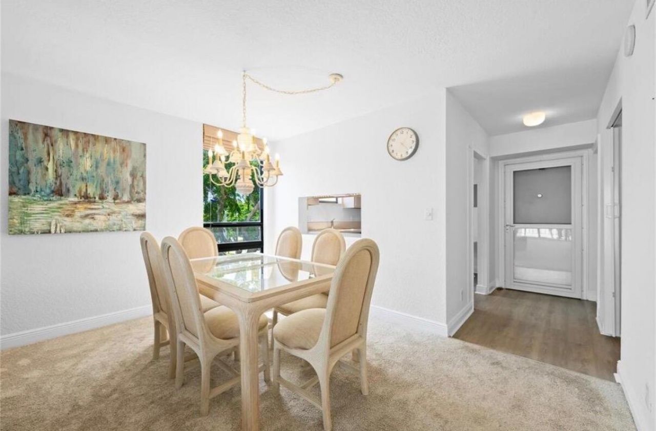 4800 Bayview, Unit 306, Fort Lauderdale, FL 33308 Photo