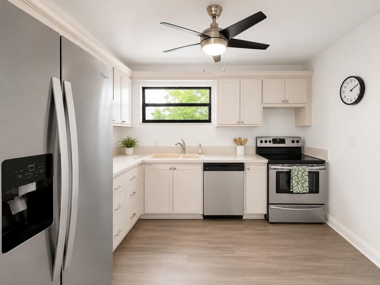 4800 Bayview, Unit 306, Fort Lauderdale, FL 33308 Photo