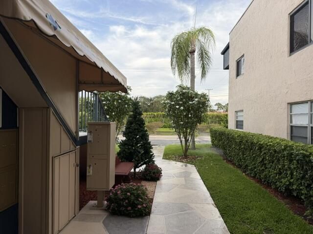 175 Flanders D, Delray Beach, FL 33484 Photo
