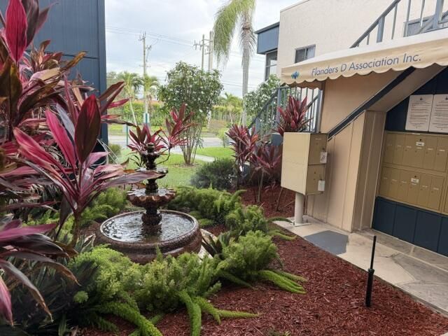 175 Flanders D, Delray Beach, FL 33484 Photo