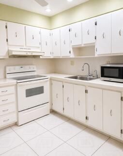 175 Flanders D, Delray Beach, FL 33484 Photo