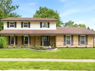 1419 King Richard Parkway, West Carrollton, OH 45449
