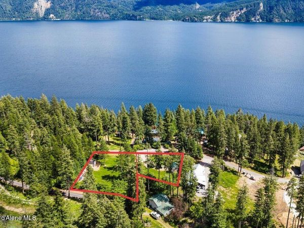 463 Glacier LOOP , Bayview, ID 83803