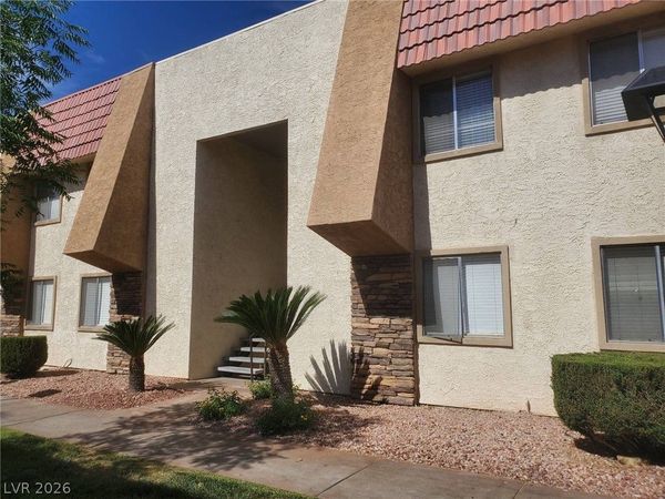 4972 River Glen, Unit 178, Las Vegas, NV 89103