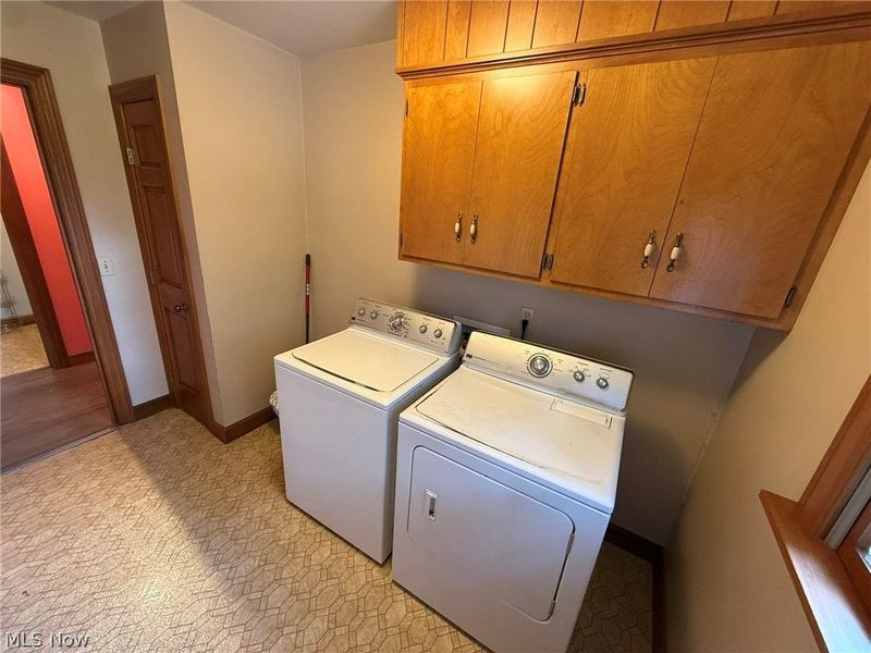 238 Edgemore Street NE, Sugarcreek, OH 44681 Photo 17