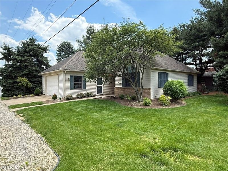 238 Edgemore Street NE, Sugarcreek, OH 44681 Photo 41