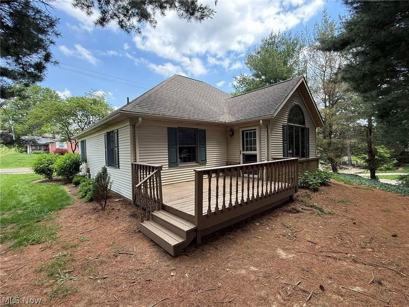 238 Edgemore Street NE, Sugarcreek, OH 44681 Photo 46