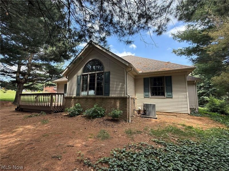238 Edgemore Street NE, Sugarcreek, OH 44681 Photo 48