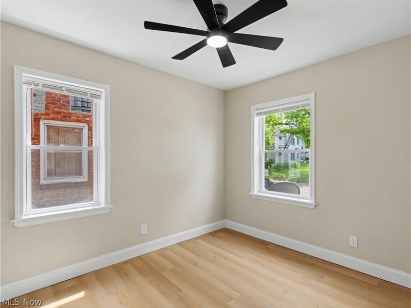 617 E 118th Street, Cleveland, OH 44108 Photo 9