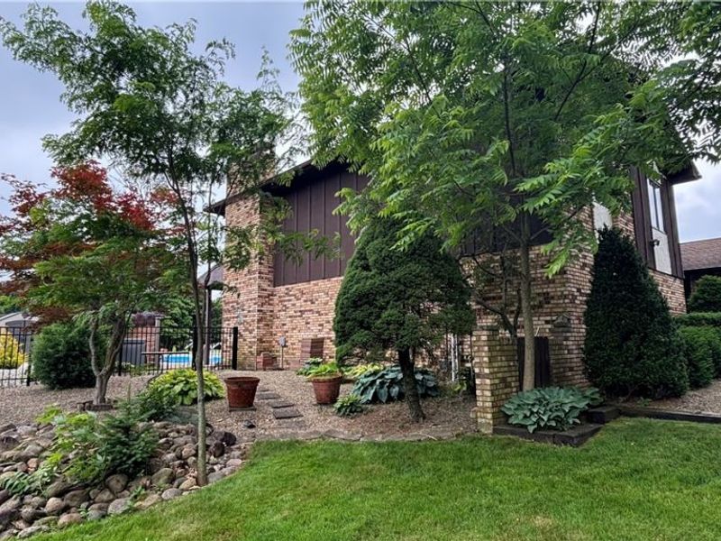 2648 Connecticut Court, Uniontown, OH 44685 Photo 6