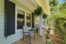 737 Gilmore Court photo 4