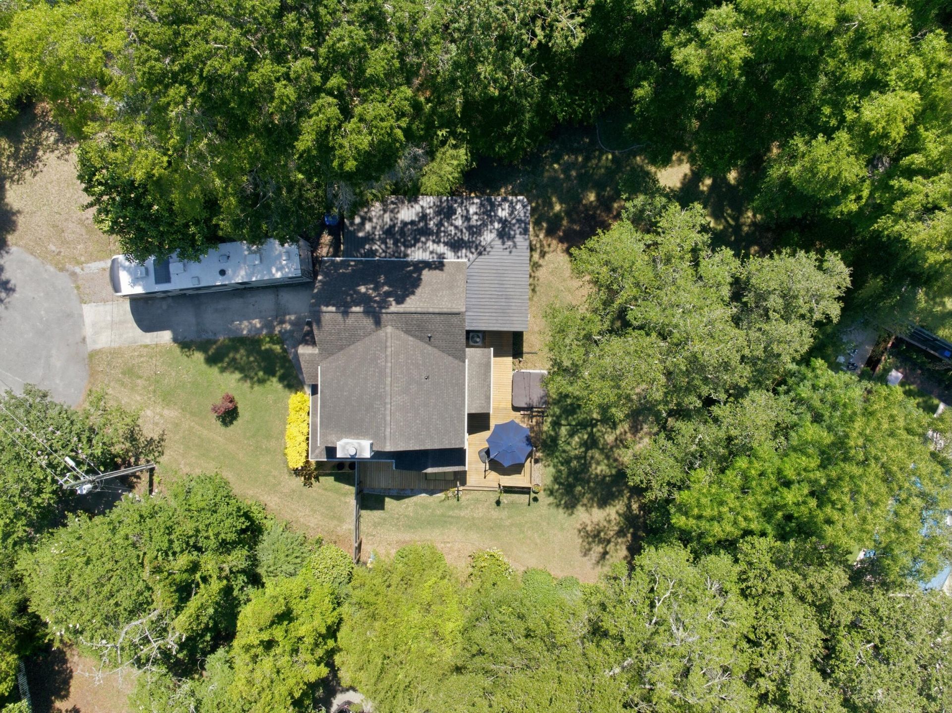 737 Gilmore Court Photo 32