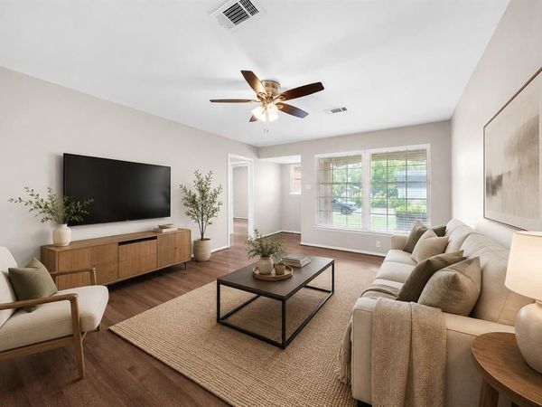 402 Vernet Street, Richardson, TX 75080