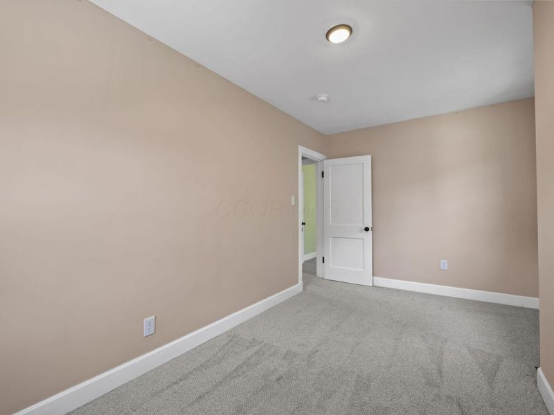 1002 Ellsworth Avenue, Columbus, OH 43206 Photo 31
