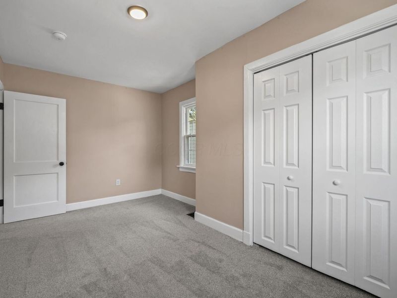 1002 Ellsworth Avenue, Columbus, OH 43206 Photo 32