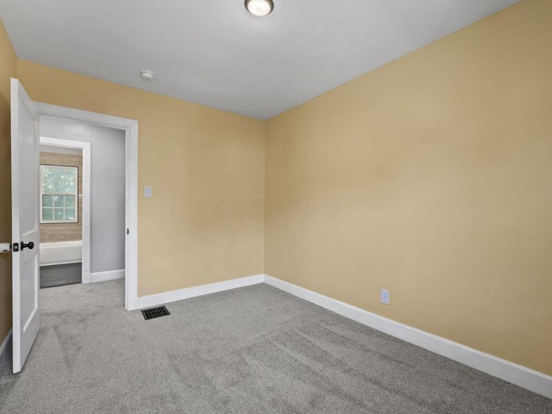 1002 Ellsworth Avenue, Columbus, OH 43206 Photo 40