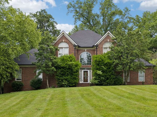 9534 Thoroughbred Way , Brentwood, TN 37027