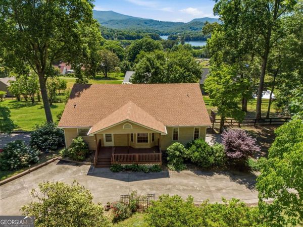 651 Mcridge Road, Hiawassee, GA 30564