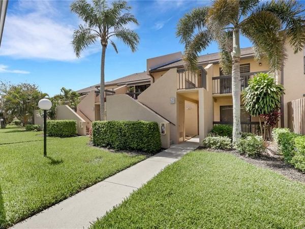 15456 ADMIRALTY CIR , Unit 10, NORTH FORT MYERS, FL 33917