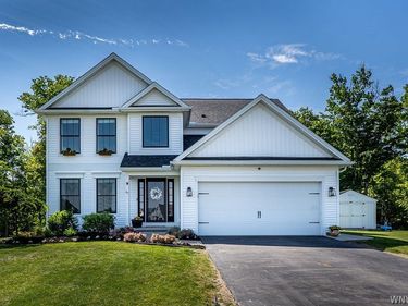 67 Jaycee Lane, West Seneca, NY 14224