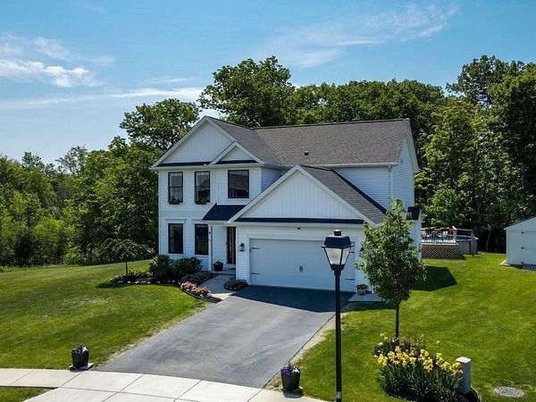 67 Jaycee Lane, West Seneca, NY 14224