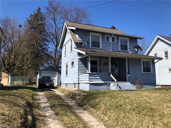 2527 Coventry Boulevard NE, Canton, OH 44705